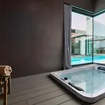 别墅 Modern Ruzic With Pool Near Porec Vranići