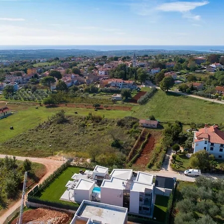 Modern Ruzic With Pool Near Porec Villa *