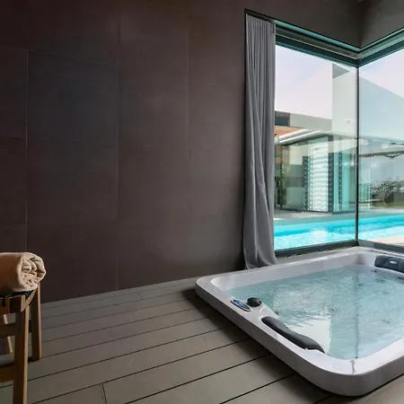 Villa Modern Ruzic With Pool Near Porec Vranići